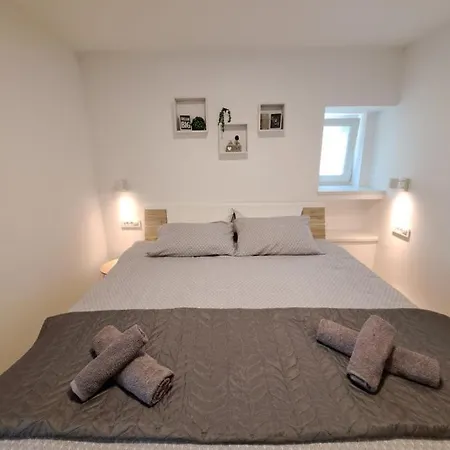 Tea Apartment